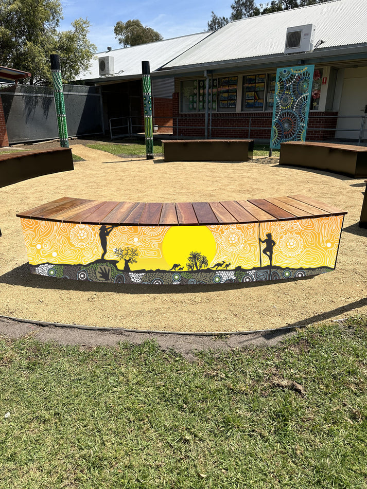 Outdoor Yarning Timber Seating – Dalmarri